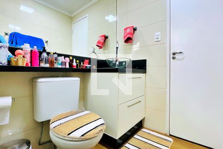Apartamento à venda com 94m², 3 quartos e 2 vagas Apartamento à venda com 94m², 3 quartos e 2 vagasBanheiro