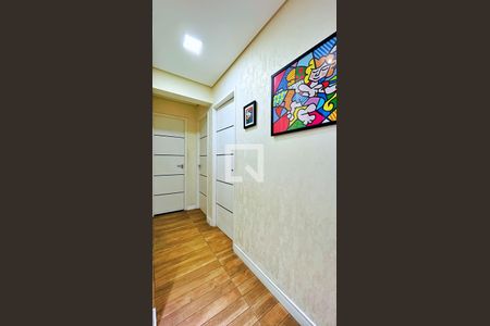 Apartamento à venda com 94m², 3 quartos e 2 vagas Apartamento à venda com 94m², 3 quartos e 2 vagasCorredor dos Dormitórios