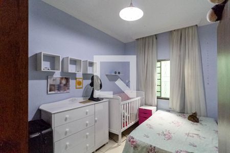 Quarto 2 de casa à venda com 3 quartos, 280m² em Mantiqueira, Belo Horizonte