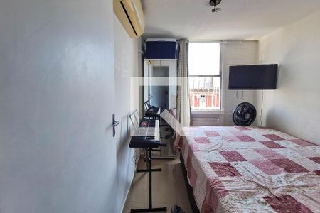 Quarto 1 de apartamento para alugar com 3 quartos, 73m² em Fátima, Niterói