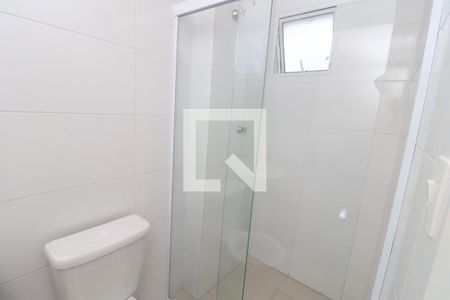 Banheiro de apartamento para alugar com 1 quarto, 37m² em Vila Carrao, São Paulo