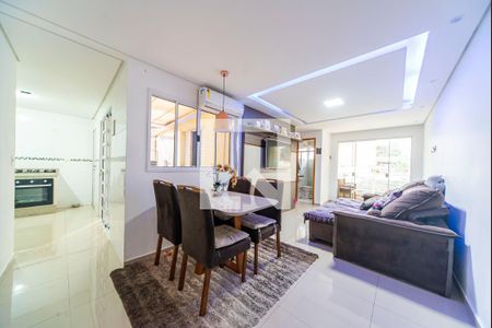 Sala de apartamento para alugar com 2 quartos, 70m² em Vila Valparaiso, Santo André