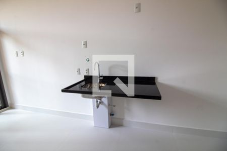 Cozinha de kitnet/studio para alugar com 1 quarto, 25m² em Jardim das Acacias, São Paulo