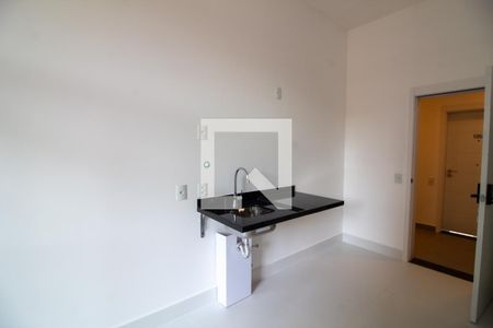 Cozinha de kitnet/studio para alugar com 1 quarto, 25m² em Jardim das Acacias, São Paulo