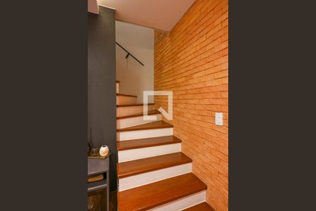 Sala de casa à venda com 2 quartos, 110m² em Vila Moinho Velho, São Paulo