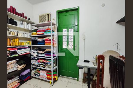 Entrada de apartamento à venda com 1 quarto, 30m² em Maracanã, Rio de Janeiro