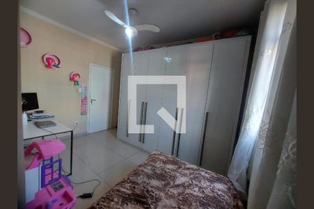 Quarto 1 de casa à venda com 3 quartos, 240m² em Jardim América, Rio de Janeiro