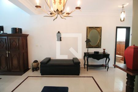 Sala de casa de condomínio para alugar com 4 quartos, 350m² em Acapulco, Guarujá