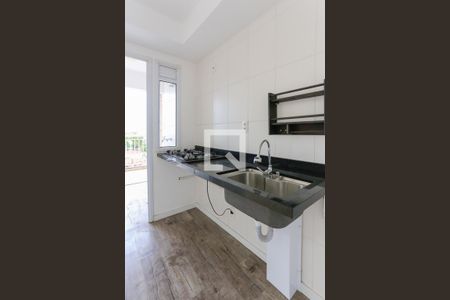 Cozinha de apartamento à venda com 2 quartos, 57m² em Vila Gomes, São Paulo