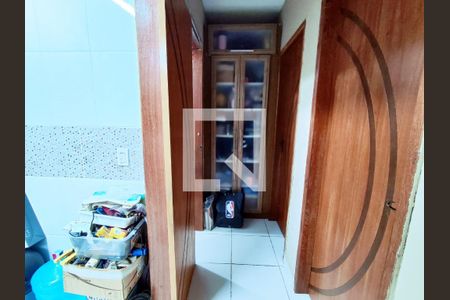 Corredor de apartamento à venda com 2 quartos, 60m² em Cascadura, Rio de Janeiro