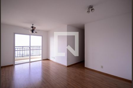 Sala  de apartamento para alugar com 3 quartos, 74m² em Vila Moinho Velho, São Paulo