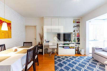 Sala de apartamento à venda com 3 quartos, 98m² em Vila Nova Conceição, São Paulo