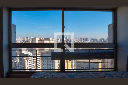 Sala/Quarto de apartamento à venda com 1 quarto, 74m² em Vila Buarque, São Paulo