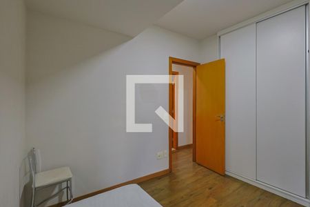 Quarto de apartamento à venda com 4 quartos, 232m² em Sion, Belo Horizonte