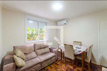 Sala de Estar e Jantar de apartamento à venda com 1 quarto, 41m² em Camaquã, Porto Alegre