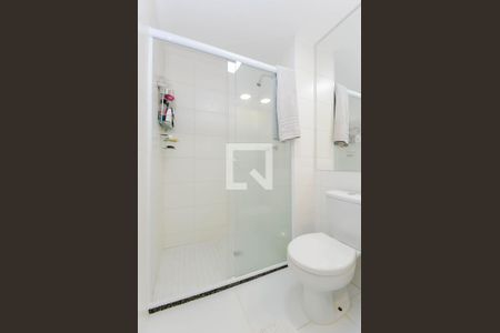 Apartamento à venda com 58m², 2 quartos e 1 vaga Apartamento à venda com 58m², 2 quartos e 1 vagaBanheiro da Suíte