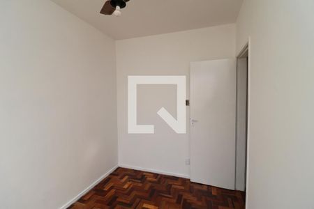 Quarto 1 de apartamento para alugar com 2 quartos, 55m² em Portuguesa, Rio de Janeiro