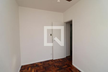 Quarto 1 de apartamento para alugar com 2 quartos, 55m² em Portuguesa, Rio de Janeiro