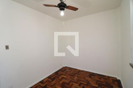 Quarto 2 de apartamento para alugar com 2 quartos, 55m² em Portuguesa, Rio de Janeiro