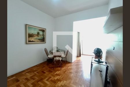 Sala de apartamento à venda com 2 quartos, 59m² em Copacabana, Rio de Janeiro