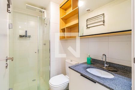 Banheiro de apartamento para alugar com 1 quarto, 33m² em Butantã, São Paulo