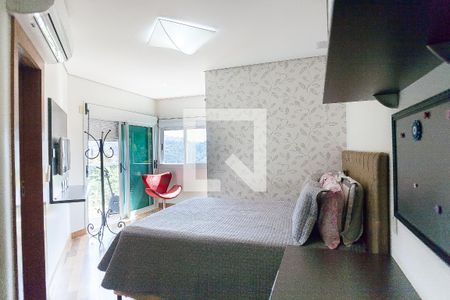 Casa de condomínio à venda com 850m², 4 quartos e 6 vagas Casa de condomínio à venda com 850m², 4 quartos e 6 vagassuíte 1