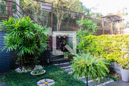 Casa de condomínio para alugar com 260m², 3 quartos e 2 vagas Casa de condomínio para alugar com 260m², 3 quartos e 2 vagasQuintal