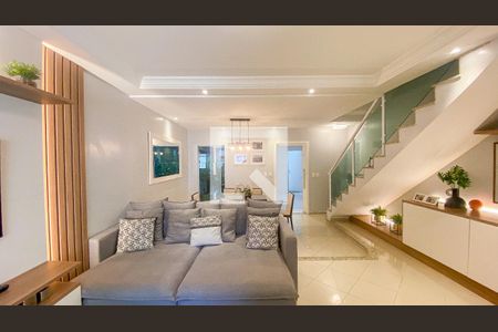 Casa à venda com 178m², 3 quartos e 4 vagasSala - Sala de Jantar