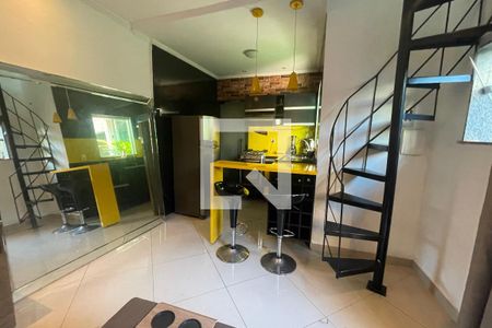 Sala de casa para alugar com 2 quartos, 80m² em Vila Guanabara, Duque de Caxias