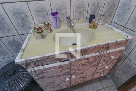 Casa à venda com 1400m², 6 quartos e 5 vagas Casa à venda com 1400m², 6 quartos e 5 vagasEdícula