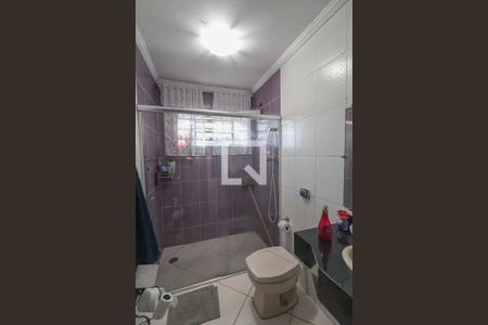 Casa à venda com 1400m², 6 quartos e 5 vagas Casa à venda com 1400m², 6 quartos e 5 vagasBanheiro