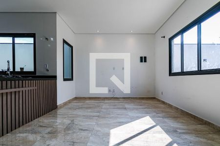 Casa para alugar com 2 quartos, 80m² em Vila São Paulo, Mogi das Cruzes