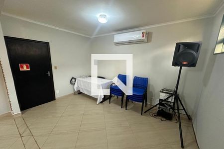 Sala de casa para alugar com 4 quartos, 235m² em Campos Elísios, Ribeirão Preto