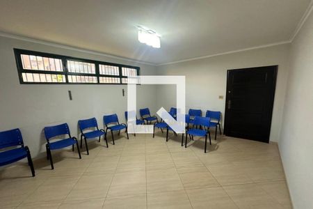 Sala de casa para alugar com 4 quartos, 235m² em Campos Elísios, Ribeirão Preto