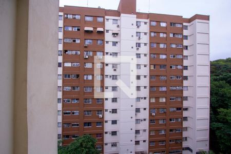 Vista da Sala de apartamento para alugar com 2 quartos, 83m² em Colubandê, São Gonçalo
