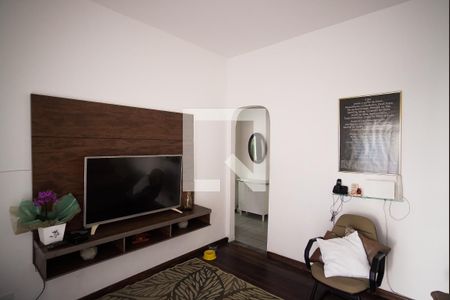 Sala de casa à venda com 5 quartos, 780m² em Guarani, Belo Horizonte