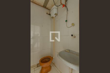 Banheiro Social de casa à venda com 1 quarto, 70m² em Diamante, Belo Horizonte