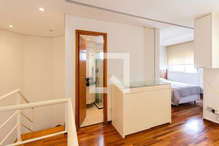 Escritório de apartamento à venda com 1 quarto, 70m² em Moema, São Paulo