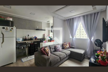 Apartamento para alugar com 38m², 2 quartos e sem vagaSala / Cozinha