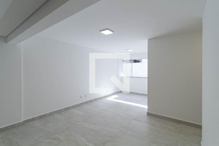 Apartamento para alugar com 65m², 2 quartos e 2 vagasSala/Cozinha