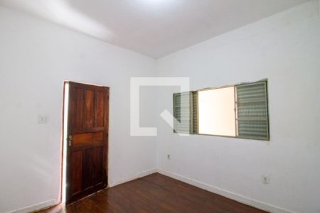 Quarto de casa para alugar com 1 quarto, 45m² em Jardim do Papai, Guarulhos