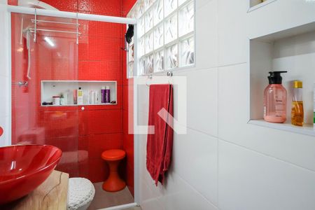 Banheiro suíte 1 de casa à venda com 8 quartos, 500m² em Olímpico, São Caetano do Sul
