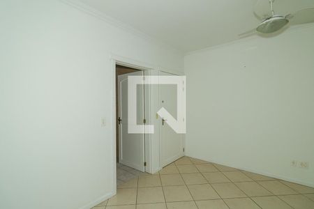 Sala de apartamento para alugar com 2 quartos, 60m² em Passo da Areia, Porto Alegre