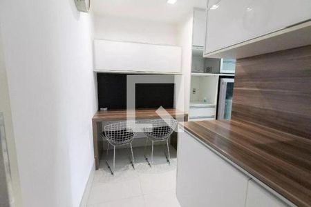 Apartamento à venda com 2 quartos, 161m² em Vila Nova Conceição, São Paulo