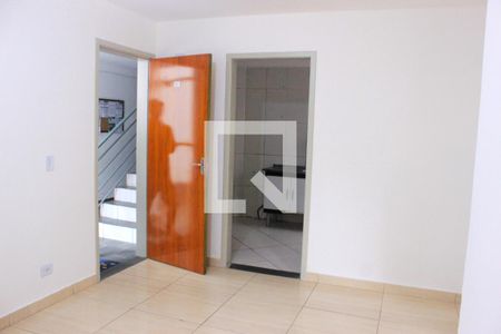 Sala de apartamento para alugar com 2 quartos, 61m² em Jardim São Luis, Guarulhos