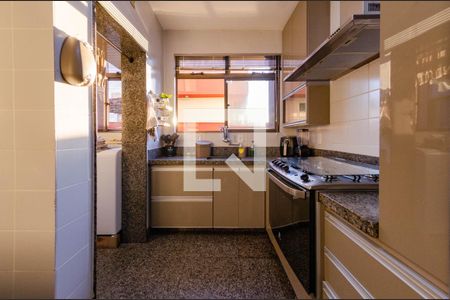 Apartamento para alugar com 110m², 3 quartos e 2 vagas Apartamento para alugar com 110m², 3 quartos e 2 vagasCozinha