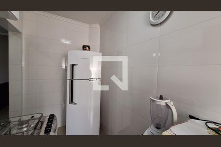 Cozinha de apartamento para alugar com 1 quarto, 41m² em Mirim, Praia Grande