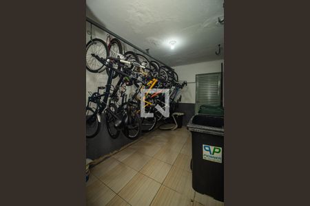 Bicicletario de apartamento à venda com 1 quarto, 42m² em Camaquã, Porto Alegre