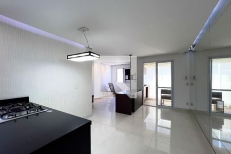 Apartamento à venda com 64m², 2 quartos e 1 vagaSala