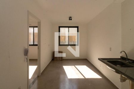 Sala/Cozinha de apartamento para alugar com 1 quarto, 24m² em Butantã, São Paulo